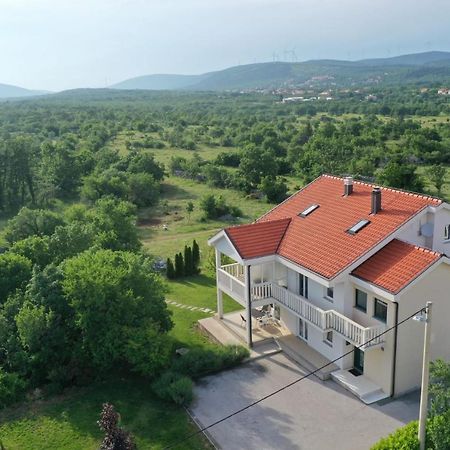 Opanci Villa Ivy With Perfect Privacy, Pool, Sauna And Jacuzzi מראה חיצוני תמונה