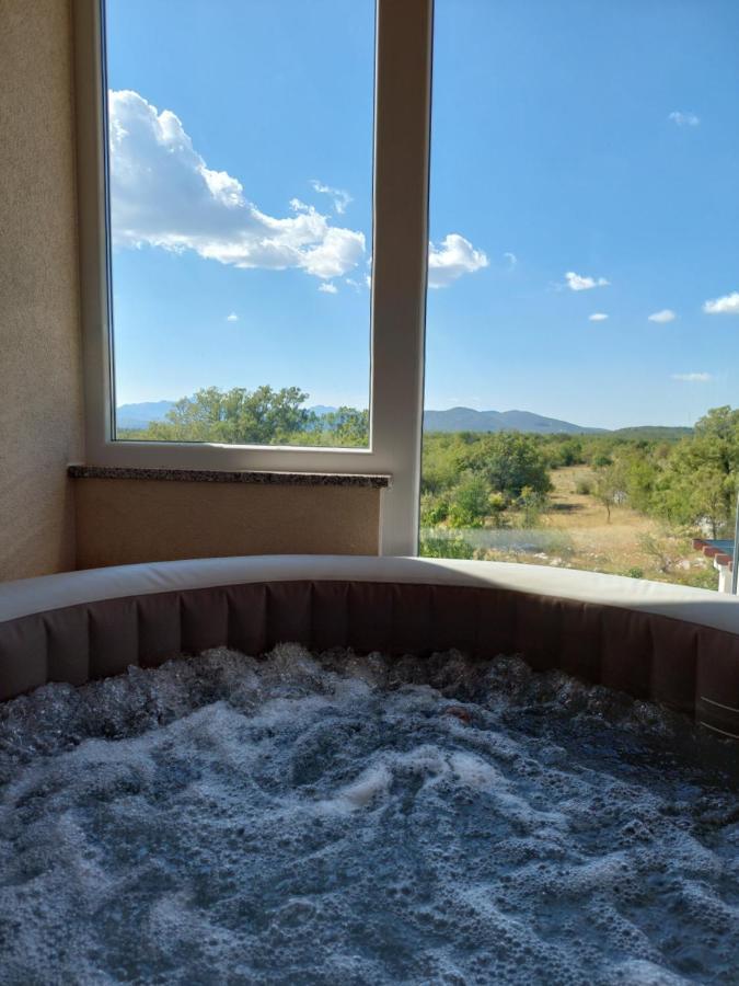 Opanci Villa Ivy With Perfect Privacy, Pool, Sauna And Jacuzzi מראה חיצוני תמונה