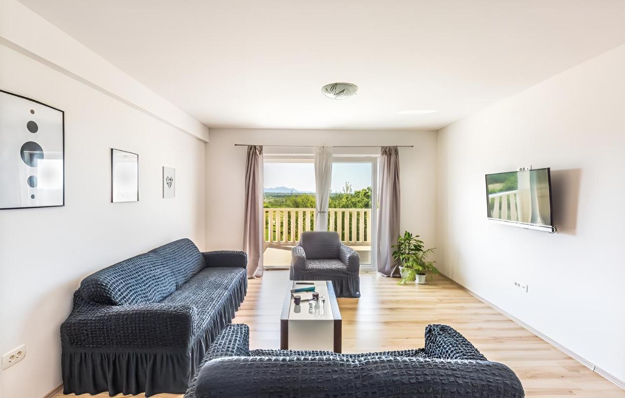 Opanci Villa Ivy With Perfect Privacy, Pool, Sauna And Jacuzzi מראה חיצוני תמונה