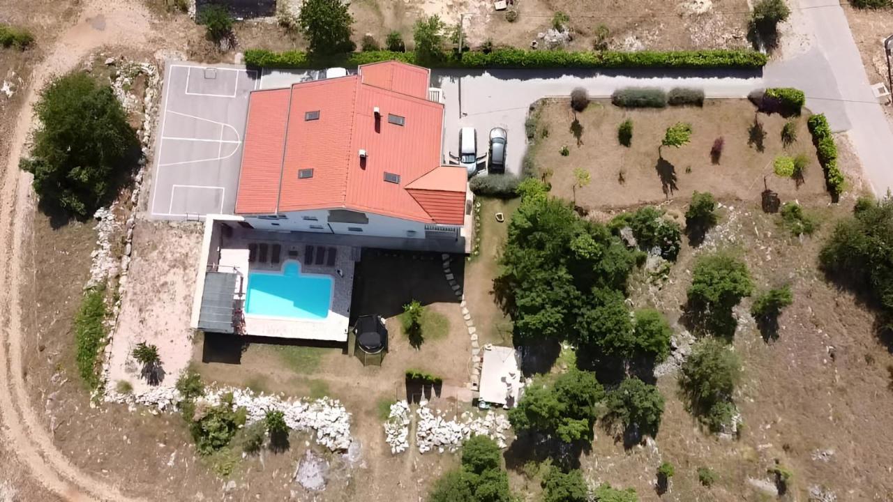 Opanci Villa Ivy With Perfect Privacy, Pool, Sauna And Jacuzzi מראה חיצוני תמונה