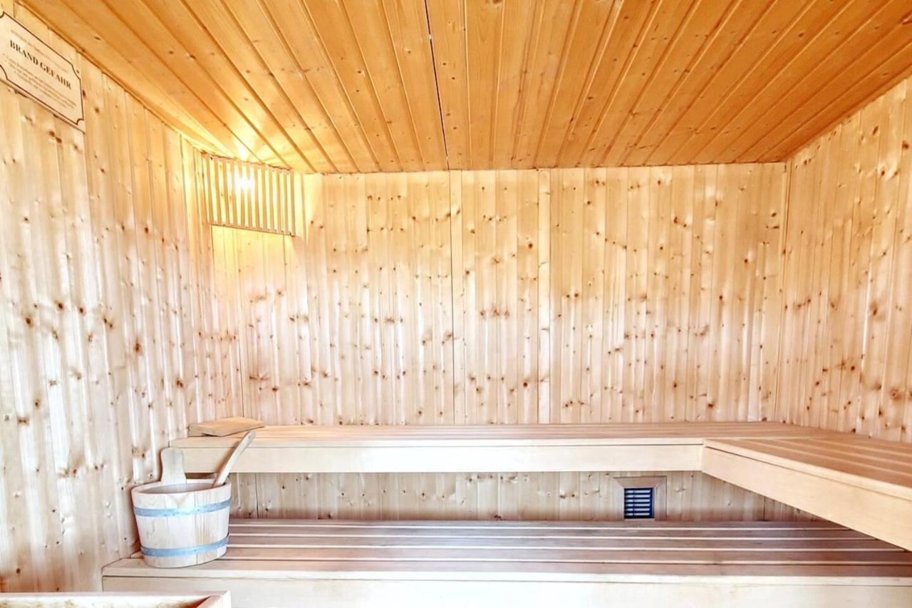 Opanci Villa Ivy With Perfect Privacy, Pool, Sauna And Jacuzzi מראה חיצוני תמונה