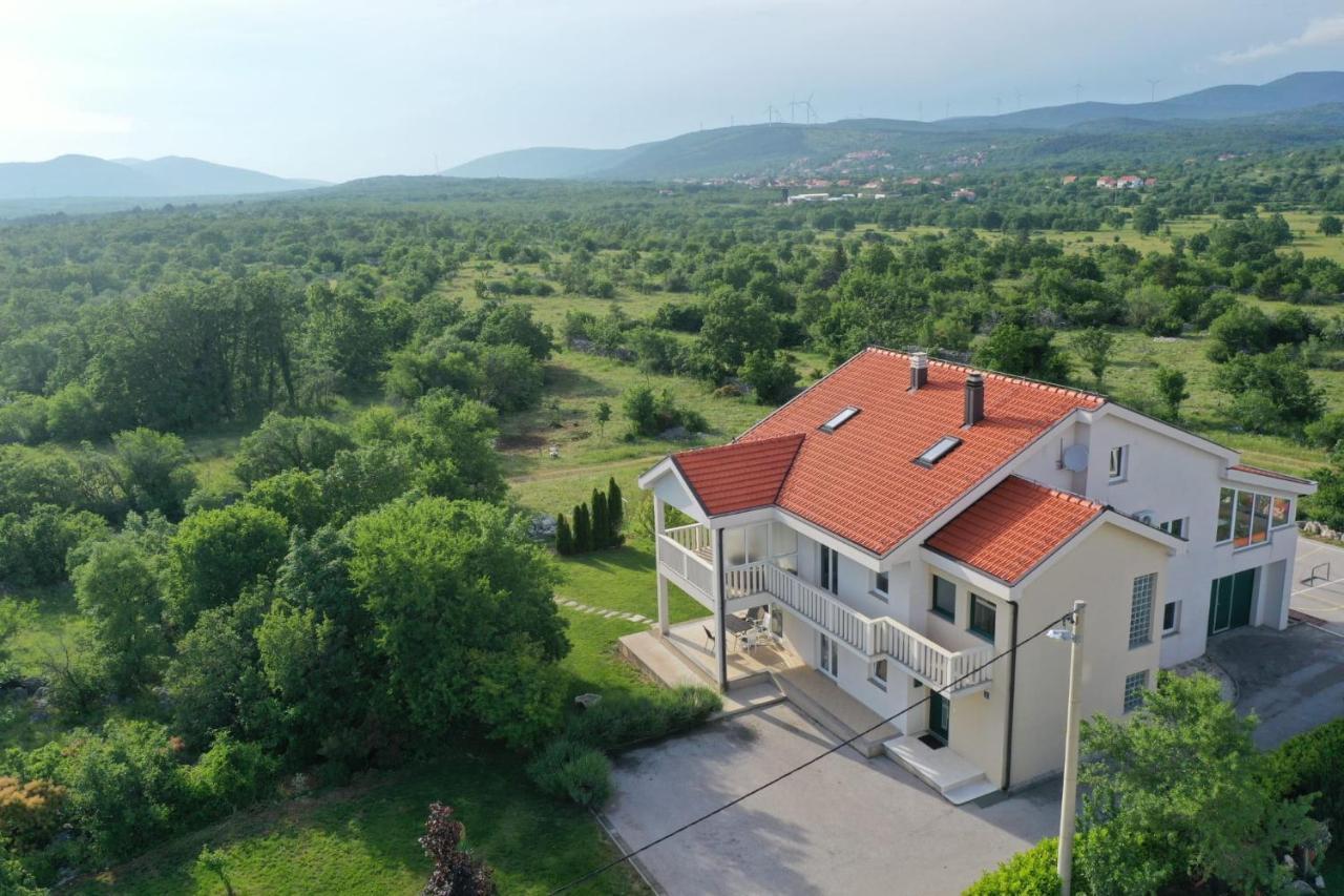 Opanci Villa Ivy With Perfect Privacy, Pool, Sauna And Jacuzzi מראה חיצוני תמונה